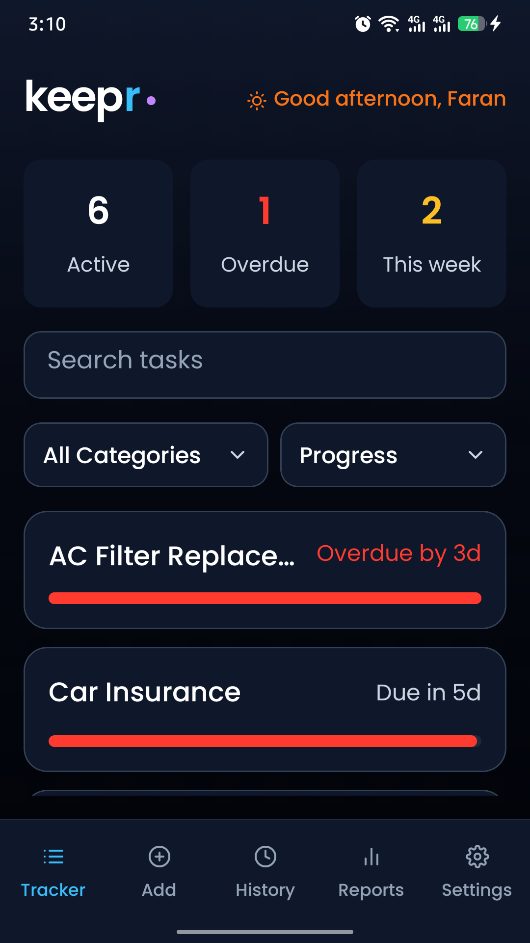 Tracker screen, dark theme